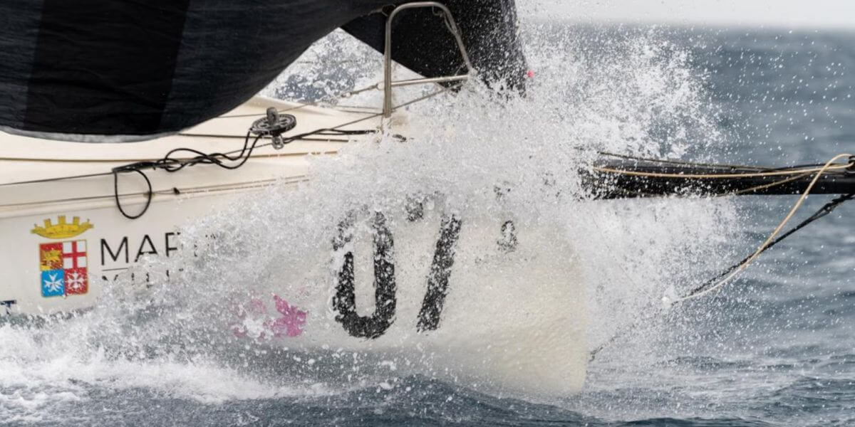 Giro d'Italia a vela promosso dalla Marina Militare