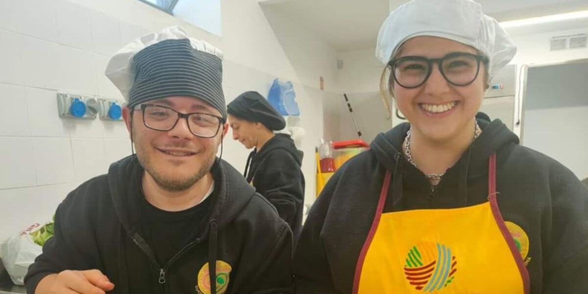 Tutti a lavoro Cooperativa volando oltre