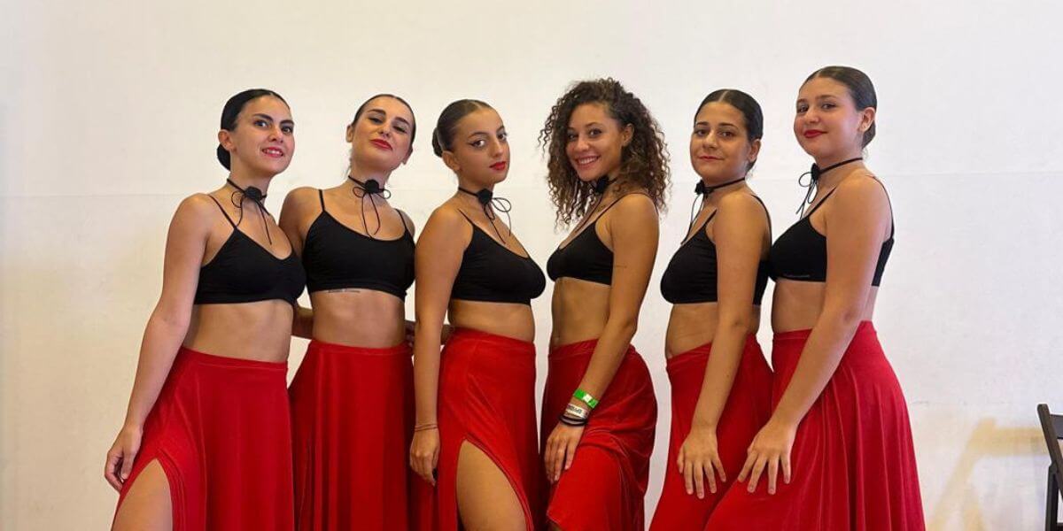 Le Ragazze della A.S.D. Azzurra Ballet School di Cosenza cover